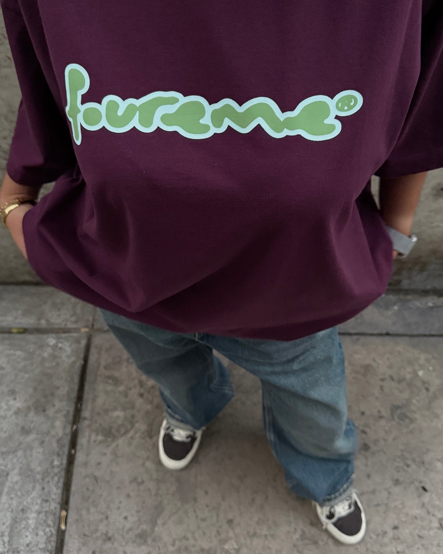 WINE BURGUNDY TEE