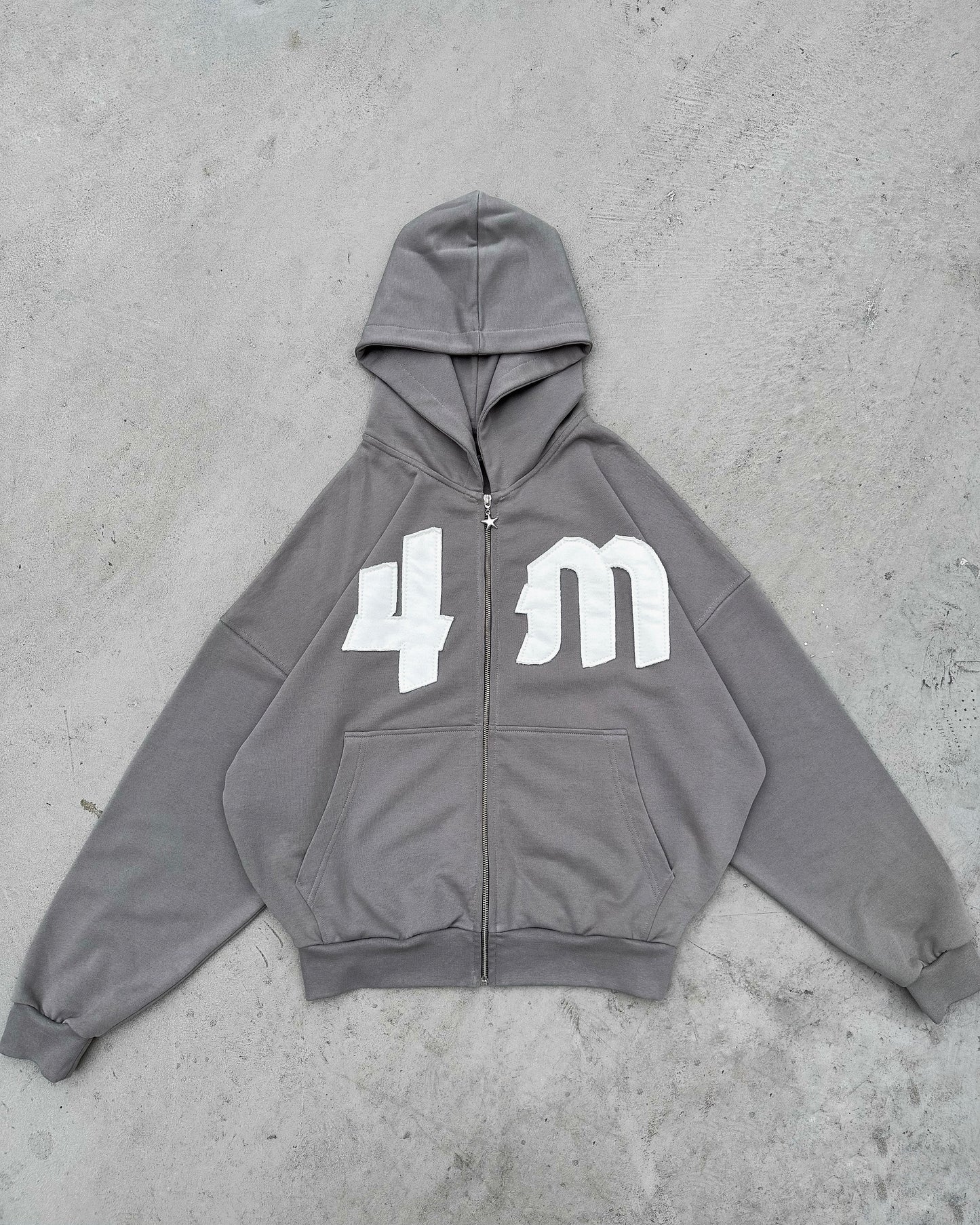 4M LIGHT GREY ZIP UP HOODIE