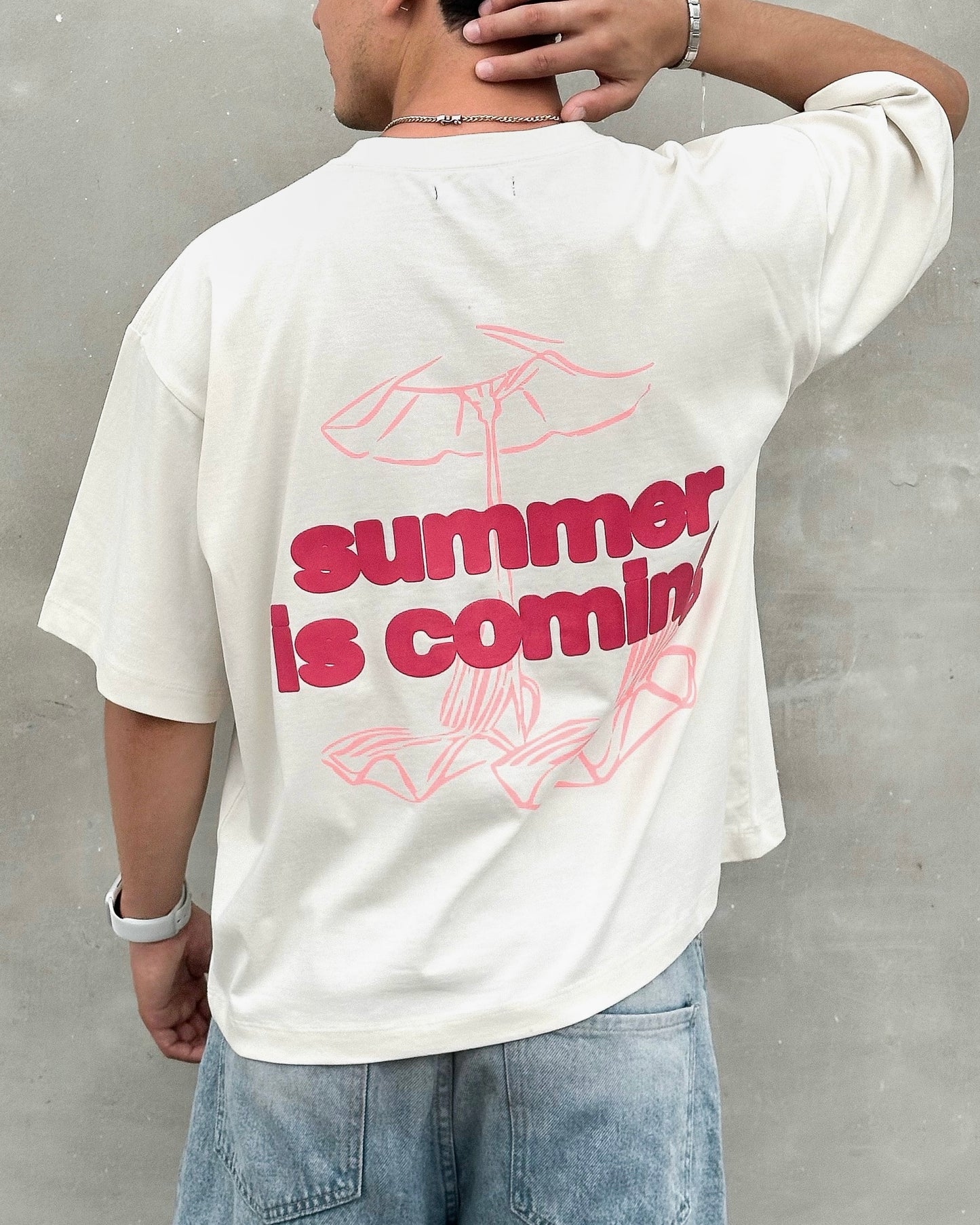 SUMMER IS COMING BONE TEE