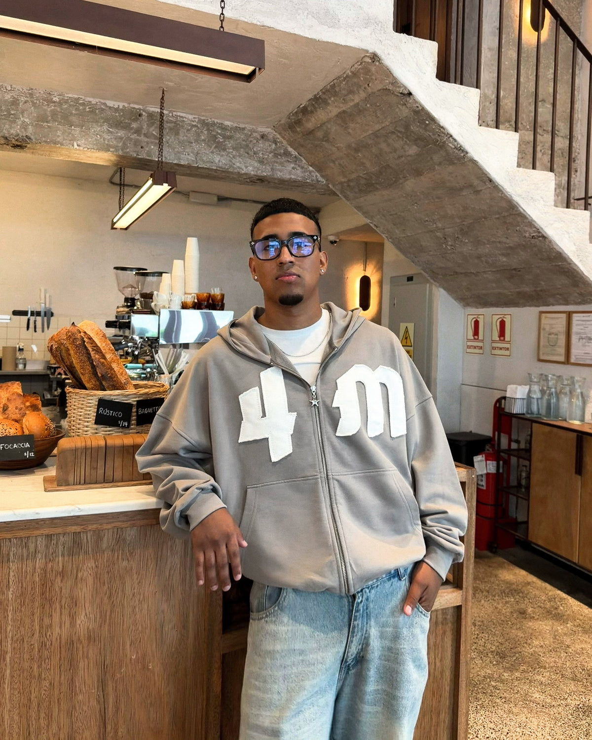 4M LIGHT GREY ZIP UP HOODIE