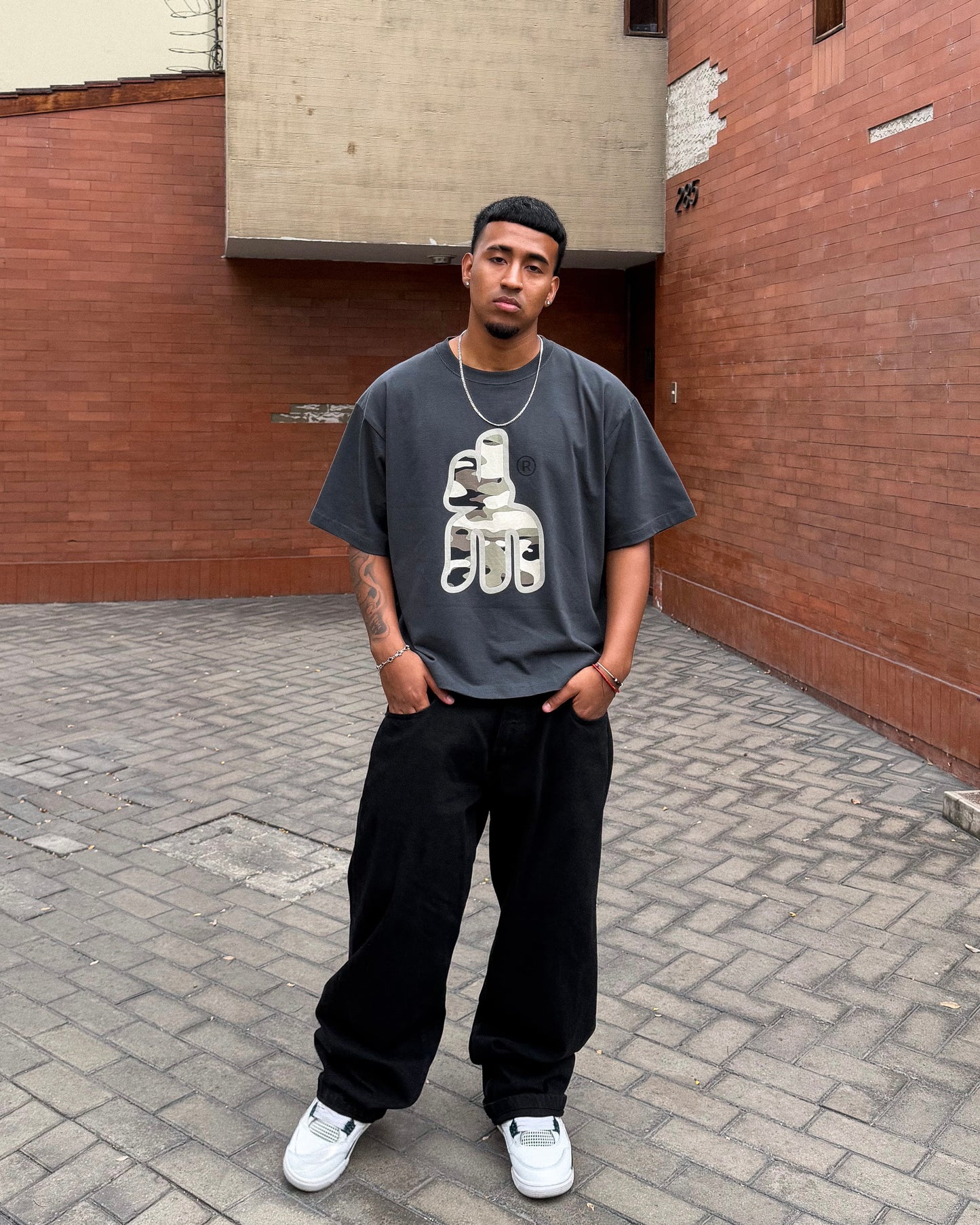 4M CAMO DARK GREY TEE